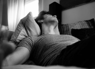 The Girl Tweets Everything Her BF Says During Sleep and It’s Hilarious