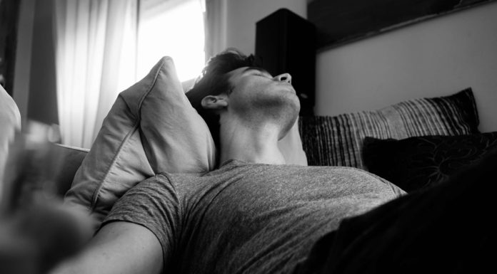 The Girl Tweets Everything Her BF Says During Sleep and It’s Hilarious