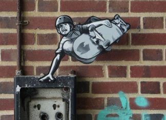 This Cool Artist Creates Miniature Wooden Art Figures Around The Streets of New Jersey