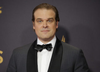 “Stranger Things” Star David Harbour Loses Another Twitter Challenge