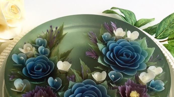 Culinary Artist Creates Incredible 3D Jelly Cakes