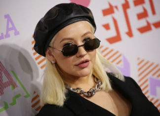 Beautiful images of Make-up-free Christina Aguilera