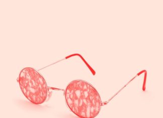 A Combination of Everyday Items That Will Make You Look Twice