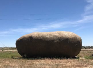 The Big Idaho Potato You Can Sleep In
