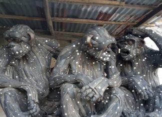 Artist Turns Old Tyres Into Stunning Sculptures