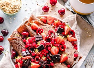 Colorful Desserts by the Netherlands-Based Mom