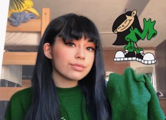 Cosplayer Dresses Up Like The Weirdest Characters And Brings Humor Back Into Cosplaying