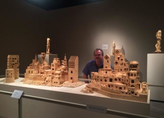 Artist Creates A Whole City From Toothpicks