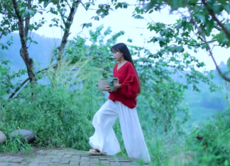 This YouTuber Brings Life To Ancient Chines Traditions