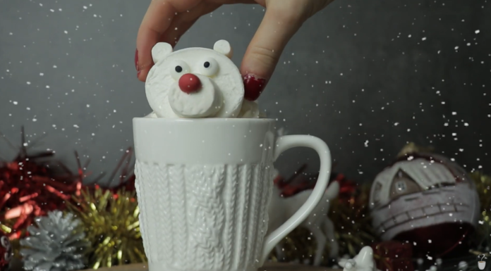 Artist Uses Her Graphic Design Skills to Create Videos of Various Drinks