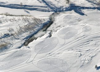 The Snow Drawings of Sonja Hinrichsen