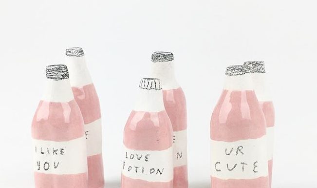 Victoria Marsh Spreads Joy With Her Minimalist Ceramics