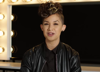 Expert Beatboxer Teaches You How to Beatbox